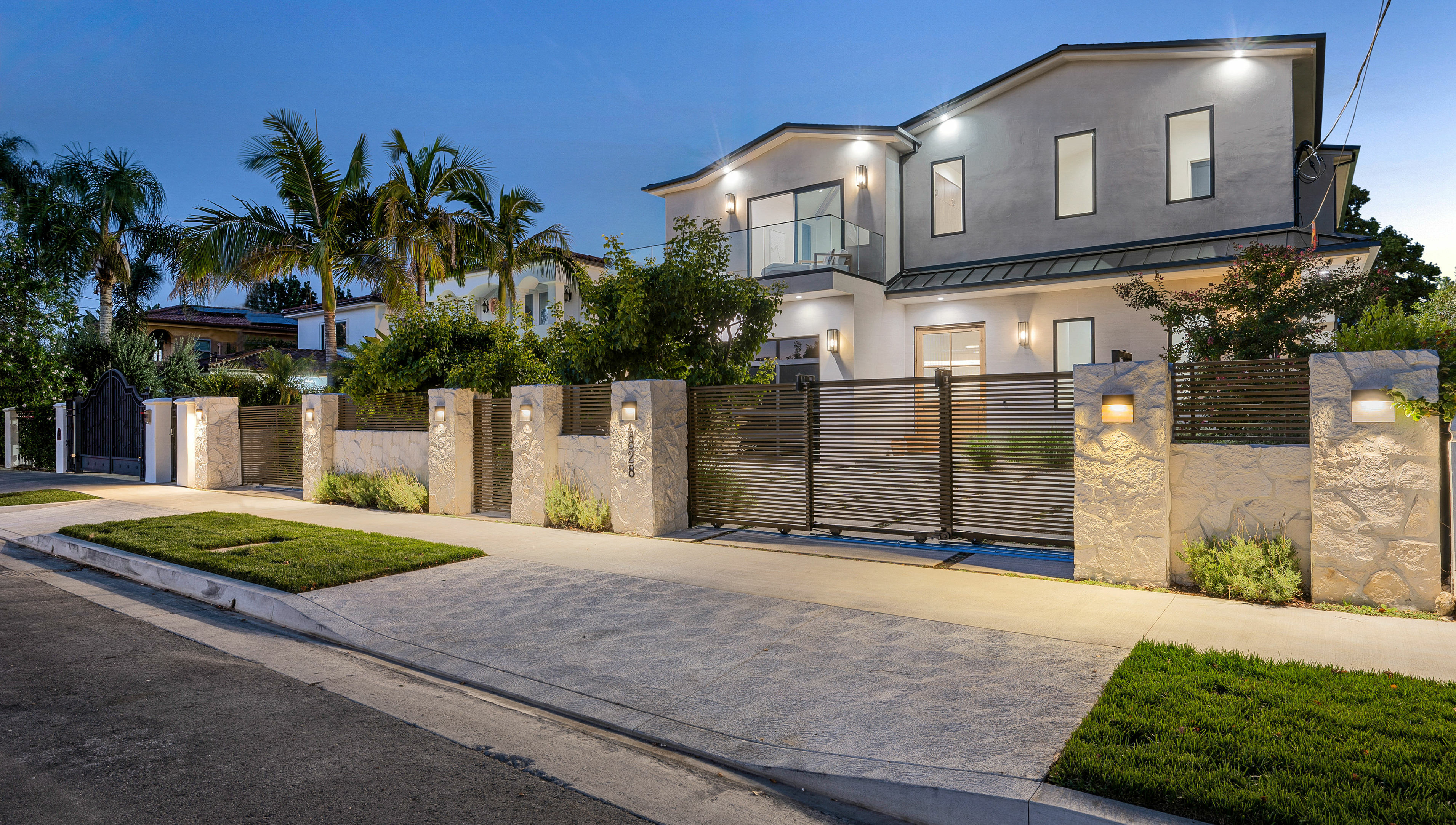 What modern security methods do high-net-worth properties need? 